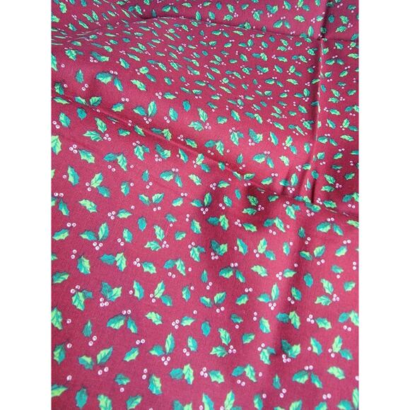 Cranston Red Christmas Holly Cotton Fabric 1 Yard - Picture 1 of 4